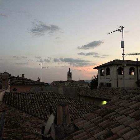Appartamento Giusy Foligno Extérieur photo